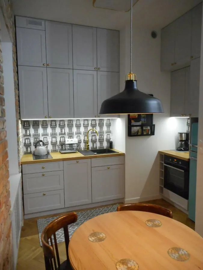 Klimatyczny Apartament Z Antresola Hotel Warsaw Poland